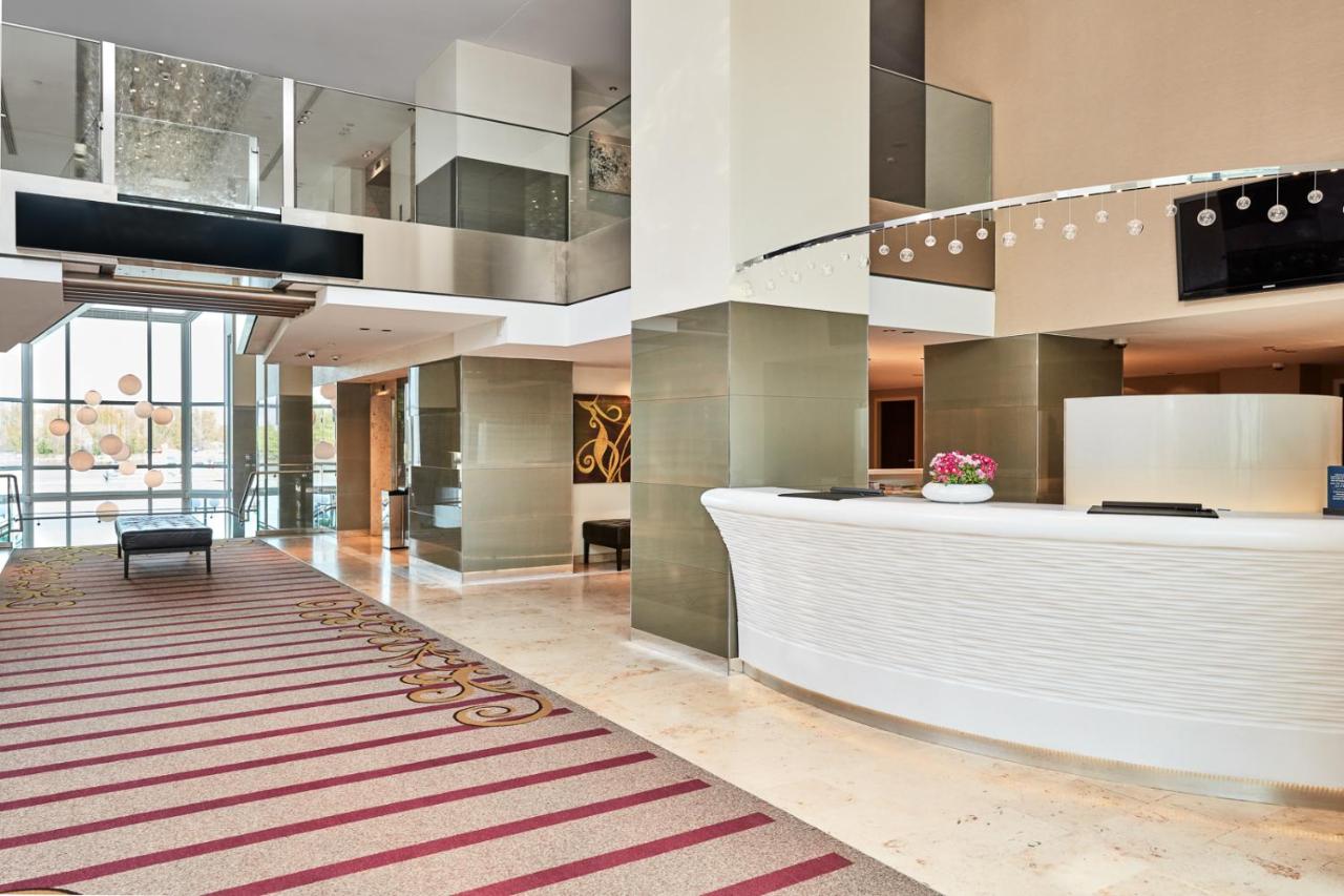 Hilton Vienna Danube Waterfront Image #2 of 41